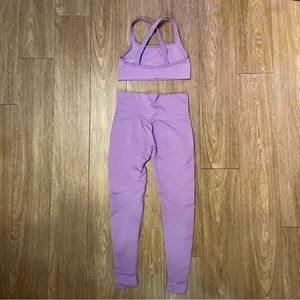 SET ACTIVE Sports Bra & Legging Set